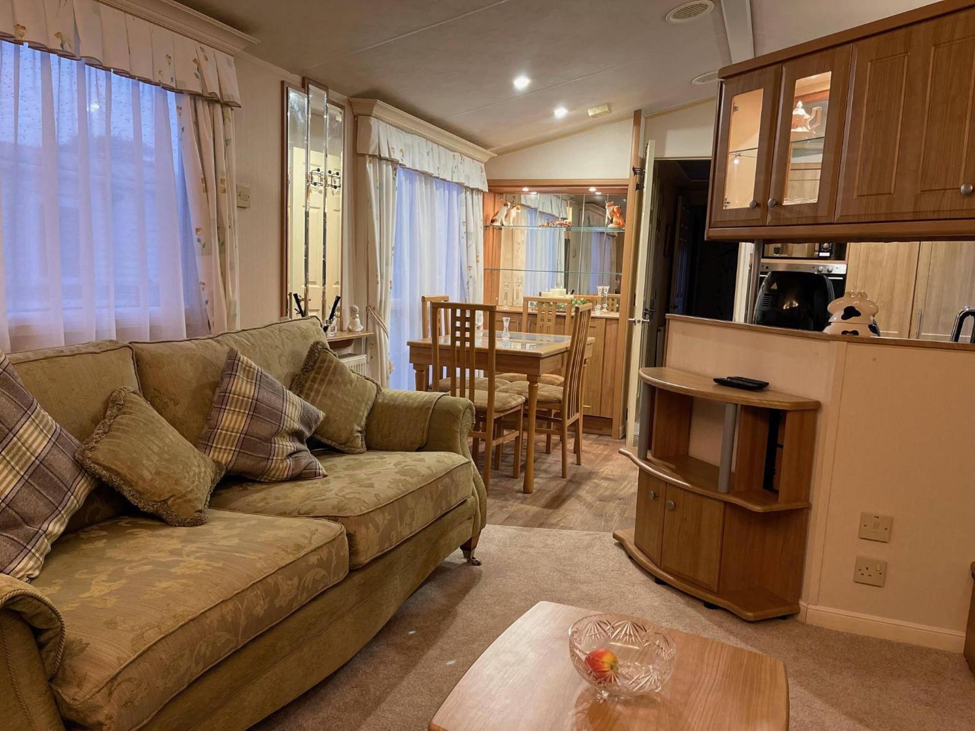 Severnside Boat And Caravan Park Gloucestershire - Caravan 1 Deerhurst Екстериор снимка